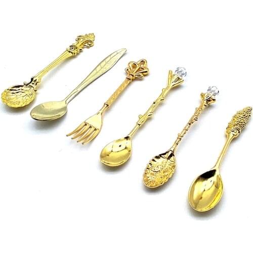6Pieces Set Mini Cute Vintage Dessert Coffee Spoon Flatware Royal Style Coconut Tree Tea Spoon Carved Ice Cream Golden Tableware