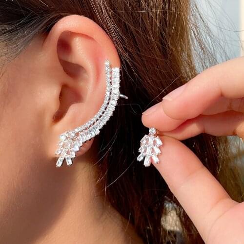 CWWZircons Asymmetrical Shiny Cubic Zirconia Big Long Sweep Wrap Cuff Stud Ear Climber Earring for Women Chic Punk Jewelry CZ900