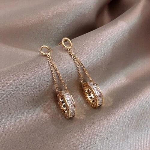 Womens Gold Color Korean Long Drop Earrings 2021 New Trendy Circle Hanging Dangle Earrings for Women Crystal Party Jewelry