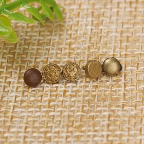 20Pcs Mini 4mm Buttons DIY Doll Clothes Tiny Printed Pattern Decoration Buckles for DIY Doll Clothing Sewing Accessories