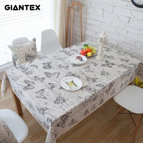 Giantex Linen Tablecloths On The Table