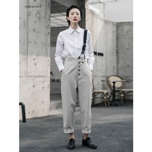 Cakucool 2020 spring and summer retro style designer multi-button simple fashion ladies straight pants bib pants