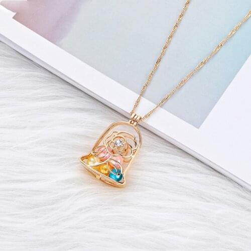 Handmade Rose Flower Necklace Pendant Crystals Lockets Gold Chain Pearl Necklace Beauty and the Beast Fashion Jewelry Women Gift