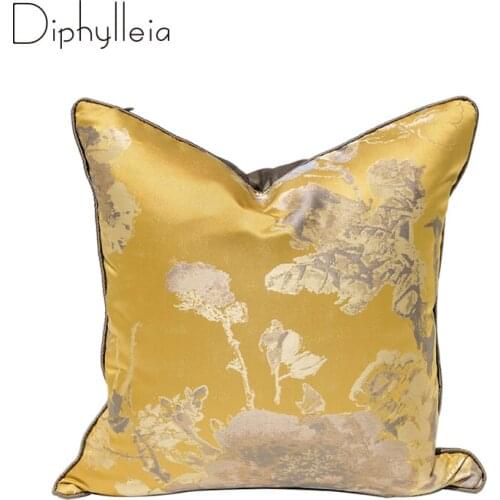 Diphylleia Pillow Cover Luxurious Artistic Oriental Handicraft High-End Abstract Lotus Decorative Cushion Case Yellow Brocade