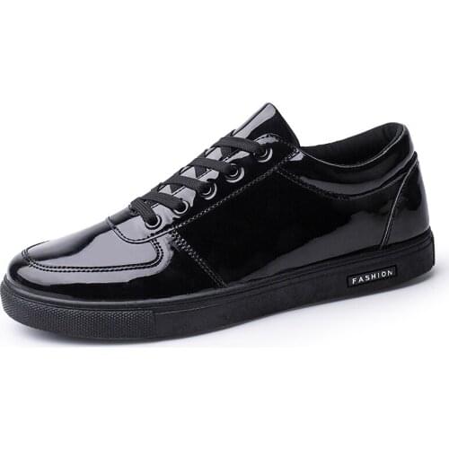 New Hot Sale Men Skateboarding Shoes Lace Up Comfortable Mens Shoes Ultralight Walking Sneakers Size 39-44 Dropshipping