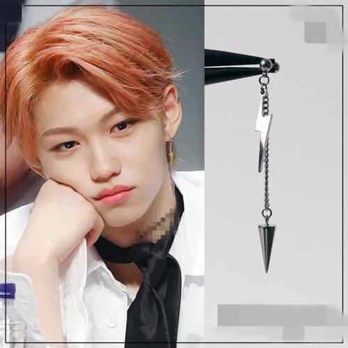 KPOP Stray Kids Combination Felix Li Longfu The Same Earrings Lightning Rivet Chain Tassel Earrings Earrings