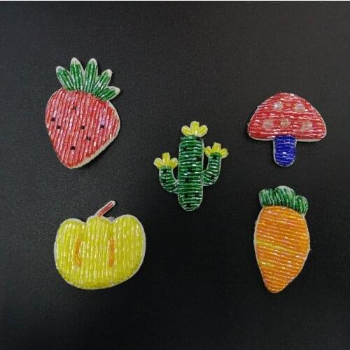 New Handmade Beading Strawberry Patch Fruit Series Shoes Hats Socks Applique Childrens Hairpin Decoration DIY