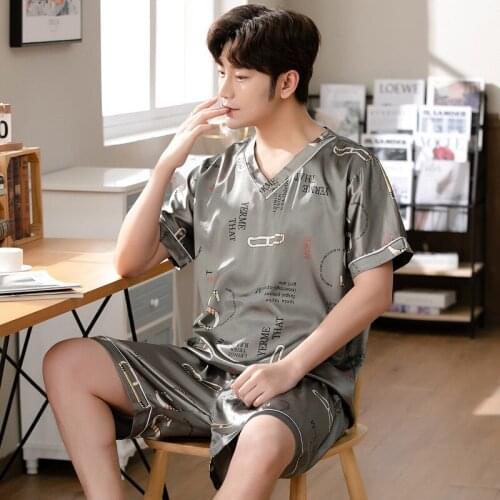 2021 New Imitation Silk Pajamas Mens Summer Short-sleeved Shorts V-neck Pullover Ice Silk Pajamas Casual Simple Home Service