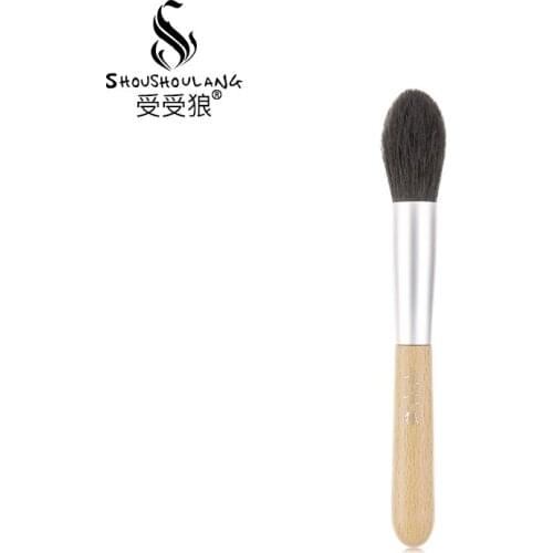 Shoushoulang Professional Handmade Make Up Brush 4# Rounded Blush Highlighter Brush Soft Blue Squirrel Hair Makeup Brushes