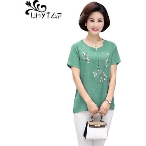 UHYTGF Women T Shirts Soft Comfortable Cotton Linen Summer Top Female O Neck Pullover 5XL Plus Size Blouse Mom Thin Clothes 1969