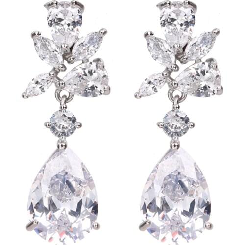 Bettyue Charming Leaves Appearance Three Color Waterdrop Earring Women Delicate AAA Zirconia Elegant Dress-up In Wedding Party