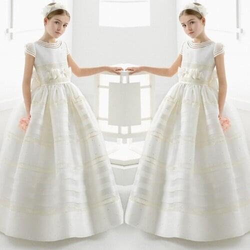 Vintage Ball Gown First Communion Dresses for Girls Satin Empire Bow Floor Length Flower Girl Dresses for Weddings Birthday