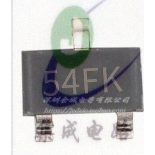 100% New&original XC6206P282MR 2.8V 54FK 65X5 SOT23 5UA 20pcs/lot