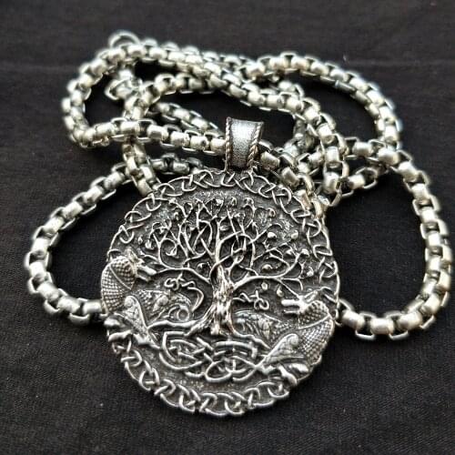 Antiquing Wicca Tree Of Life Pendant Double Wolf Amulet Wiccan Talisman Pagan Jewlery Women Men Necklace Viking Jewelry