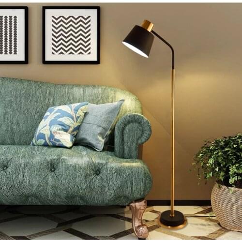 Designer simple Floor Lamp Nordic metal Stand light Loft Industrial Living Room bedroom decor indoor lighting