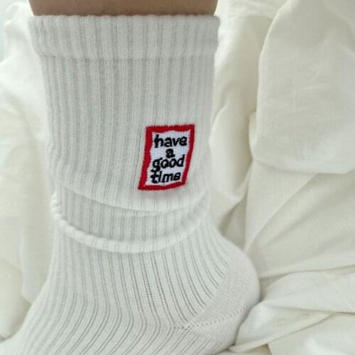 2021 Autumn Winter Long Cotton Socks Women Mid-length Embroidery Letter Sock Ladies Female Girls Sports Socks Ins Fashion Socks