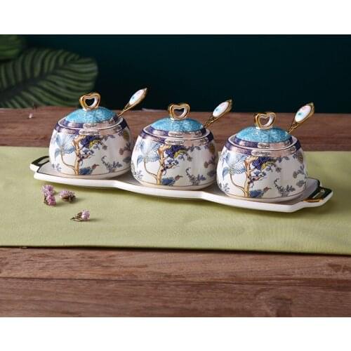 Euro creative moisture-proof seasoning box ceramic household seasoning bottle jar salt jar MSG seasoning bottle combination set