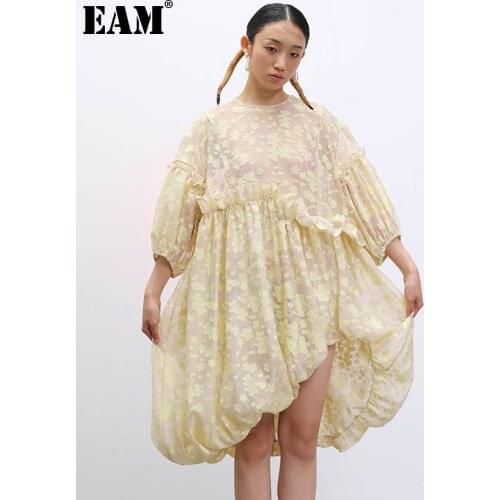 [EAM] Women Yellow Pattern Printed Irregular Ruffles Big Size Dress New Round Neck Loose Fit Fashion Spring Summer 2021 1T9130