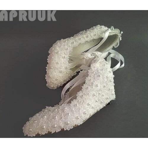 Wedged 5cm Middle heel ivory lace pumps shoes woman handmade designer full lace flower satin riband straps sexy bridal shoes