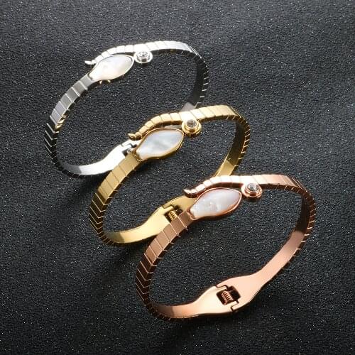Fashion White Shell Serpentine Stainless Steel Bracelets Luxury Rhinestone Snake Open Cuff Bangle For Women Men Jewelry Gifts