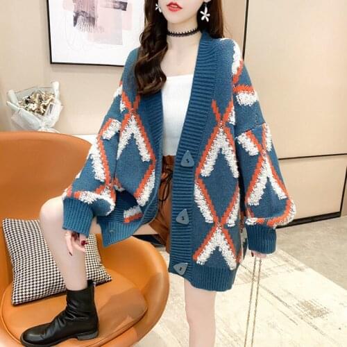 Knitted cardigan women autumn and winter clothing 2021 new long-sleeved v-neck single-breasted color-blocking sweater