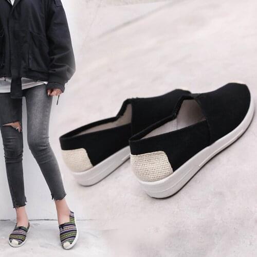 Shoes Spring canvas shoes One foot pedal lazy shoes Flat sole recreational breathable Korean version womens shoes single shoes