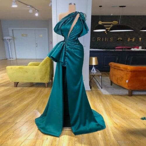 Hunter Green One Shoulder Evening Gowns Satin Ruffles High Split Sweep Train Prom Dresses Zipper Back Robe De Soiree Custom Made