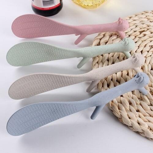 Cute Kitchen Non-stick Rice Paddle with Plastic Squirrel-shaped Handle Creative Standing Ladle Household Kitchen Tool