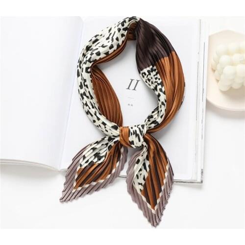 Popular Leopard Silk Crinkle Women Square Head Scarf Print Elegant Neckerchief Hair Tie Band Bag Hijab Bandana Shawl 2021 New