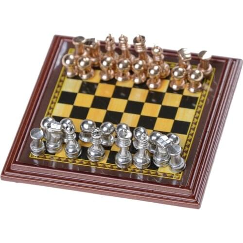 Classic Zinc Alloy Chess Pieces Wooden Chessboard Chess Game Set With King Outdoor Game High Quality Chess