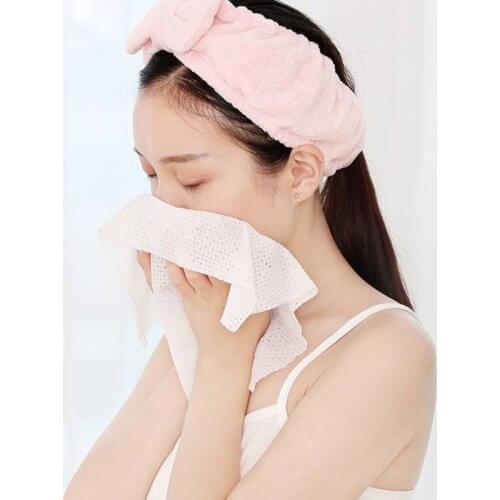 50pcs/Lot Compressed Travel Cotton Towel Magic Towel Portable Face Towel Soft Napkin Perfect Tissue Cleaning Wipes