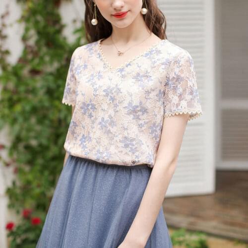 Women Shirts French Style Elegant V-Neck Lace Hollow Out Blouses Temperament Short Sleeve Ropa De Mujer Blusas Tops MM0893