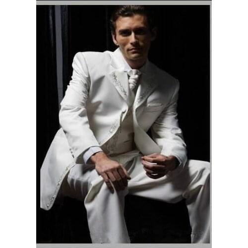 Beige Single Button Embroidered Wedding Suit Modest Groom Flat-Style Dress Wedding Suit For Men Suit Custom Royal Party Dress