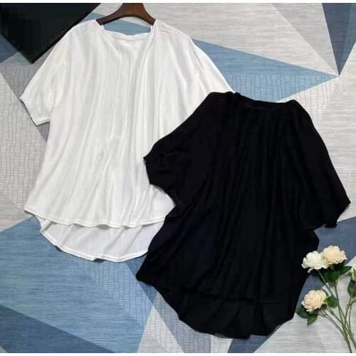 High Quality Sweaters & Pullovers 2021 Autumn Winter Tops Women Batwing Sleeve Casual Loose Tops Ladies White Black Knitted Top