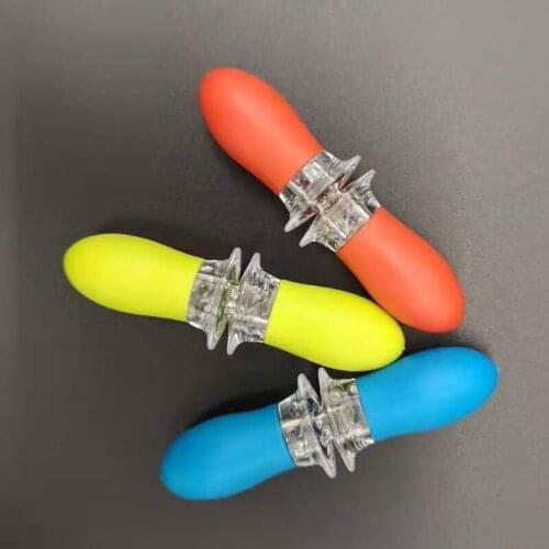 Barbecue kitchen outdoor Roasting Corn Convenient Artifact Colored Plastic Handle Needle Sausage Roasting Chicken Wings Tips
