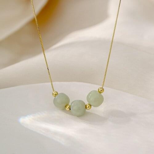 Elegant Retro Style Light Green Beads Pendant Women Chokers Necklaces Sweet No Fade Gold Color Chain Female Wedding Jewelry Girl