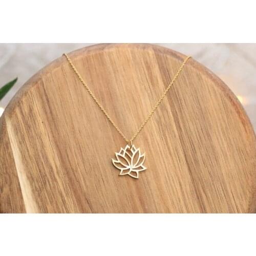 Fashion Plant hollow Lotus pendant charm Necklace Tiny Buddha Flower Lotos petal pendant Necklace For Lady Women gift jewelry