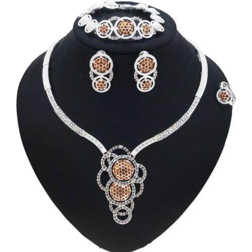 Yulaili 2021 New Irregular Round Jewelry Set and Exquisite Multi-color Earrings Rings Bracelets Jewelry Sets For Pakistani Bride