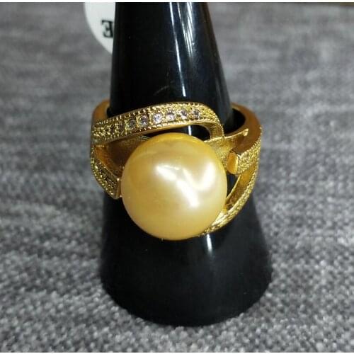 Beautiful new jewelry with crystal decorated &12mm shell pearl ring