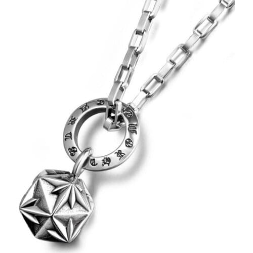 Personality Sweater Chain Titanium Steel Necklace 3D Rice Flower Multi-angle Star Pendant Necklaces Mens Womens Jewelry Gift