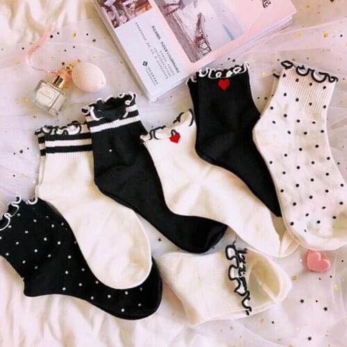 Women Cotton Socks Black White Heart Dots Print Ankle Socks Fashion Casual Girls Female Ruffles Socks