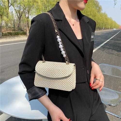 2021 New Luxurious Chains Messenger Bag Vintage Women Straw Woven Messenger Vacation Pearl Chain Solid Color Handbag Bohemian