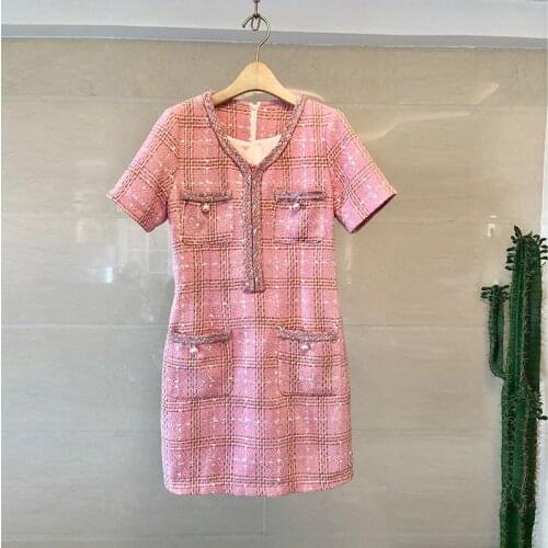 Pink Plaid Tweed Dress Women Short Sleeve Straight Mini Dress V-Neck Autumn Wool Party Dress Zipper Vintage Pearls Elegant A405