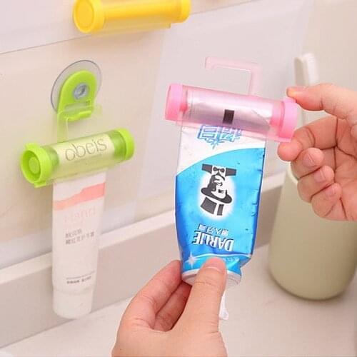 Plastic Rolling Tube Squeezer Toothpaste Dispenser Sucker Holder For Home Dental Cream Bathroom Manual Syringe Gun Dispenser