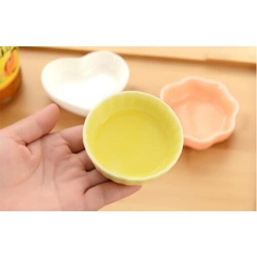 1PC Japanese Tableware Plate Dish Flavored Vinegar Sauce Dish Ceramic Dish Snack Dish Soy Random Styles LF 105