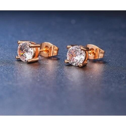 2019 Fashion Classic Stud Earrings For Women Four Claws Cubic Zirconia Wedding Piercing Earring Jewelry HotSale E371M