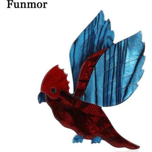 Funmor New Bird Parrot Brooch With Texture Acrylic Pins Animal Jewelry For Women Men Routine Gathering Accessories Collar Bijoux