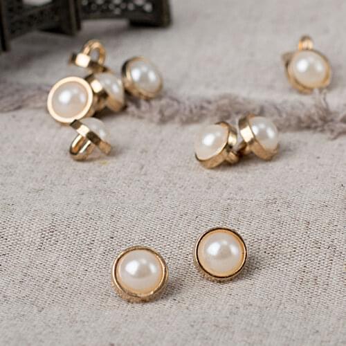 High-grade Metal Plastic Buttons Buttoned Ccardigan Decorative Pearl Chiffon Shirt Monopoly Apparel Accessory Good Quality Cheap