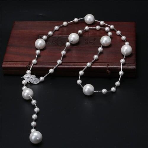 Micro paved white cz heart leaf charm white round pearl beaded long tassel pendant necklace for woman elegant jewelry gift