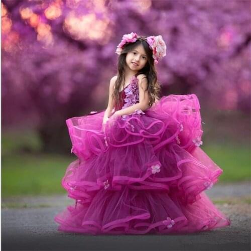 Amazing Ball Gown Flower Girls' Dresses Appliques Tiered Ruffles First Communion Dress Summer Sleeveless Children Puffy Gowns